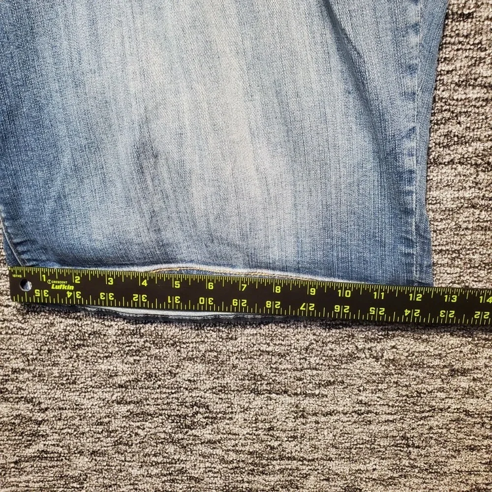 Torrid Feel The Fit Vintage Stretch Denim Bermuda Shorts Women 24W Blue Utility